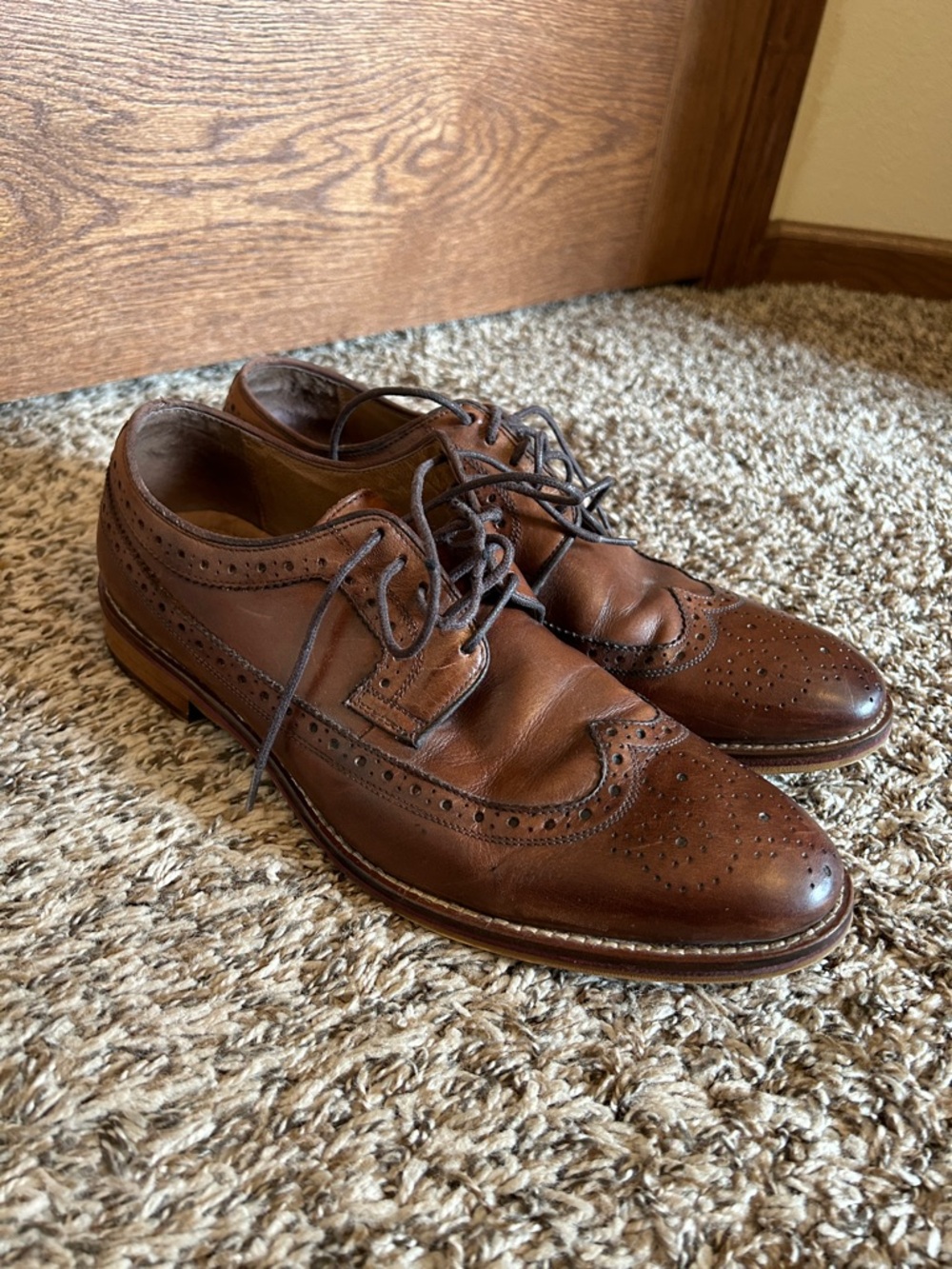 Johnston & Murphy Men’s Conard Wingtip Mahogany Italian Calfskin Oxford Brogue